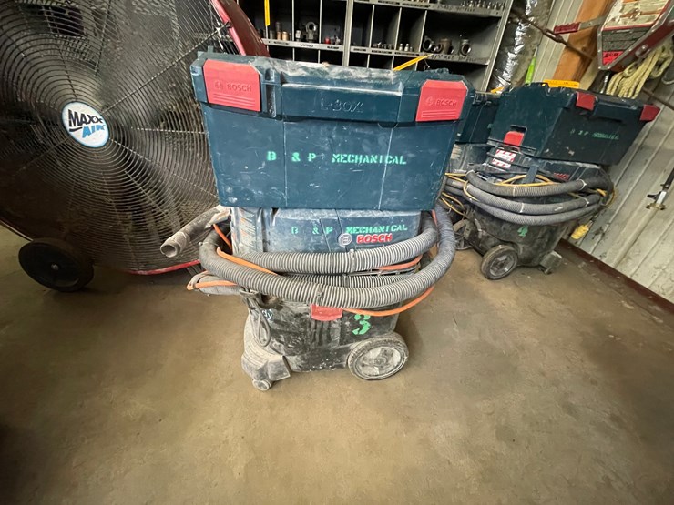 #4012-•-bosch-vac0908-dust-extractor-image-5