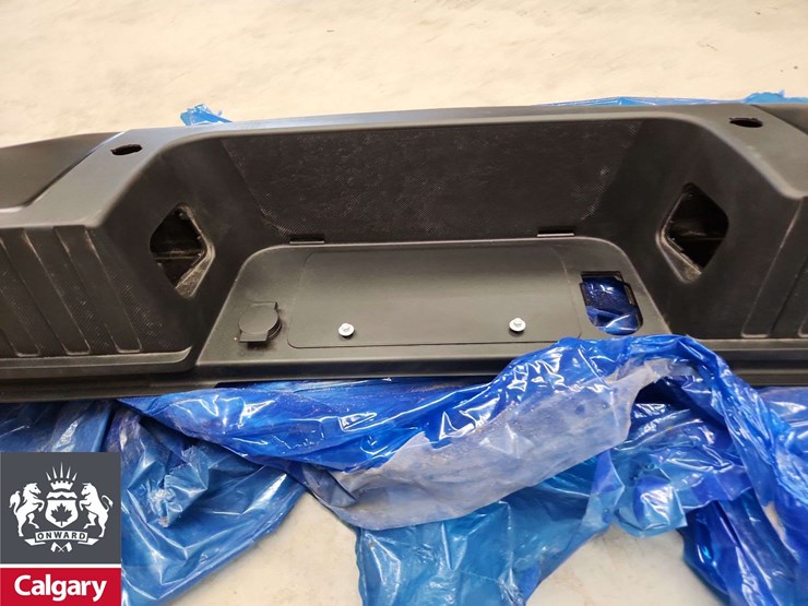 ford-,-pick---up-,-rear-bumper-image-6