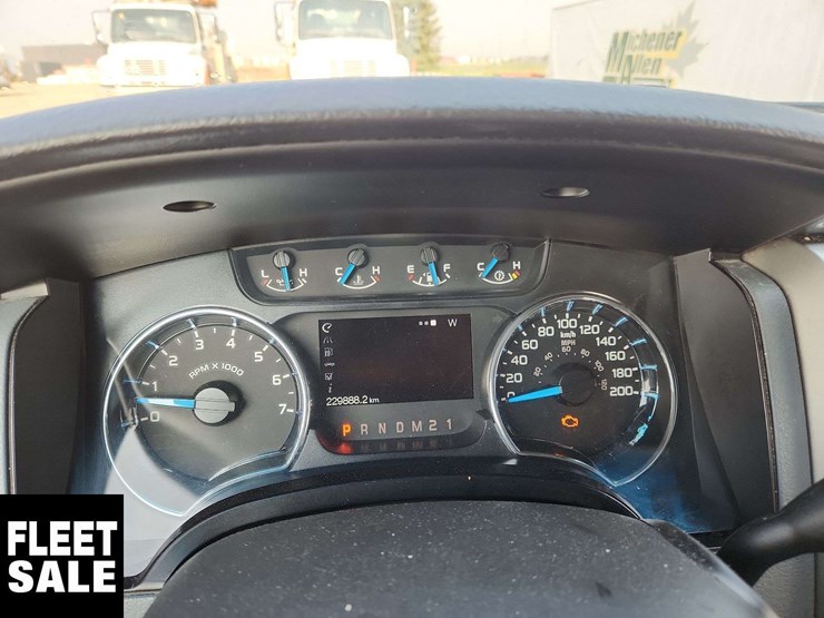 2014-ford-f150-image-17