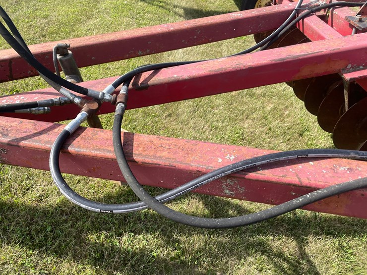 #1032-•-(9)-shank-subsoiler-image-15
