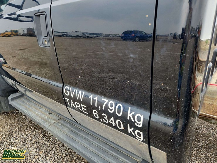 2006-ford-f450-image-48