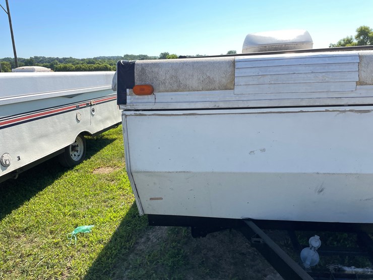 #2074-•-1995-starcraft-pop-up-camper-(no-title)-image-13