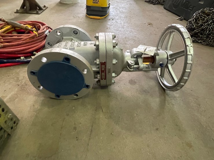 #4005-•-crane-4"-gate-valve-image-5