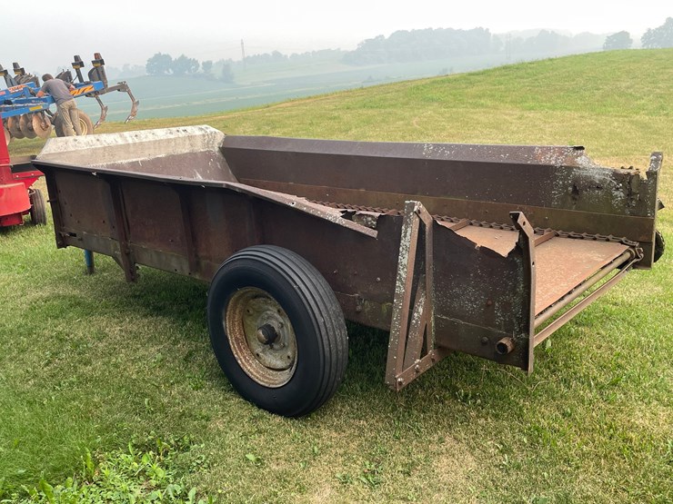 #2265-•-spreader-wagon-image-7