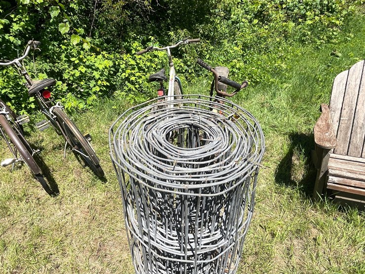 #3302-•-wire-fencing-and-tomato-cages-image-11