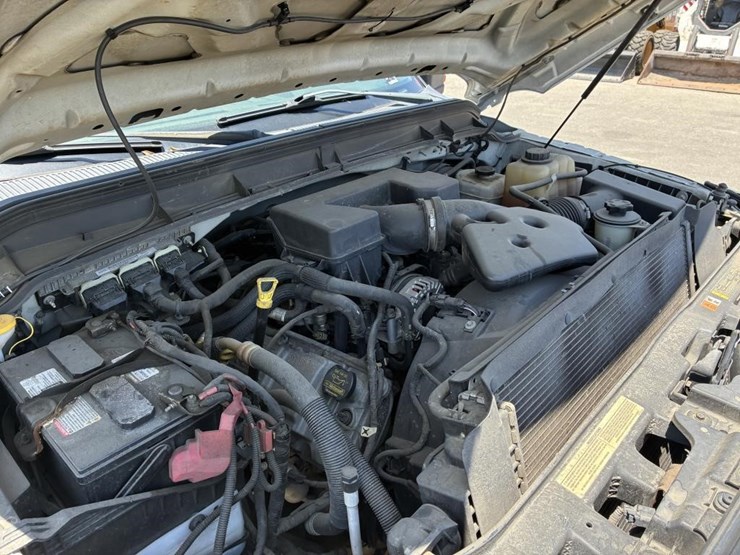 2011-ford-f250-image-8