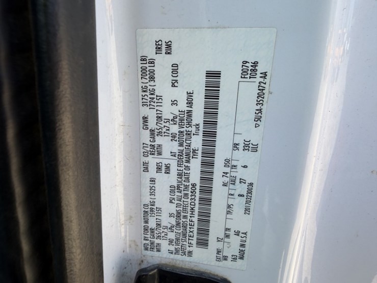 2017-ford-f150-image-9