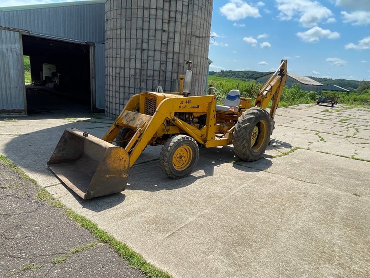 john-deere-440-image-1
