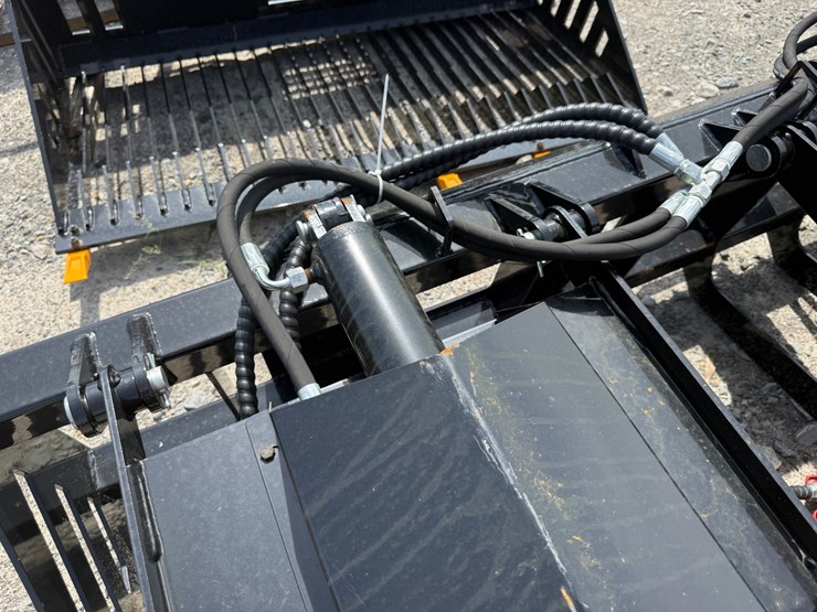 #2010-•-unused-future-hwg72-72"-skid-steer-hollow-wood-grabber-c-xxlkzmq2605040-inv#49396-image-6