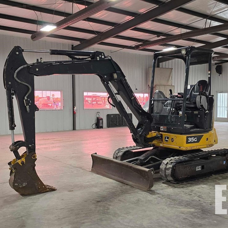 2021 DEERE 35G