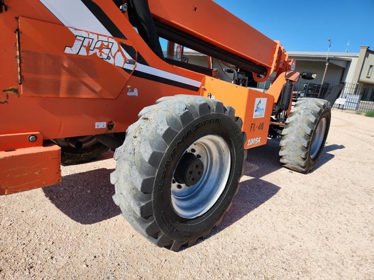 2007-jlg-10054-image-23