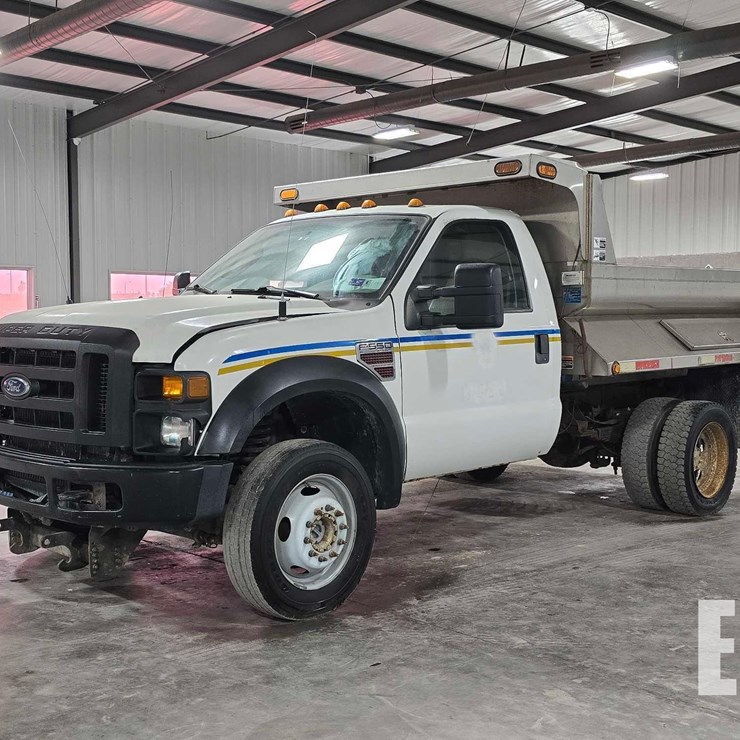 2008 FORD F550