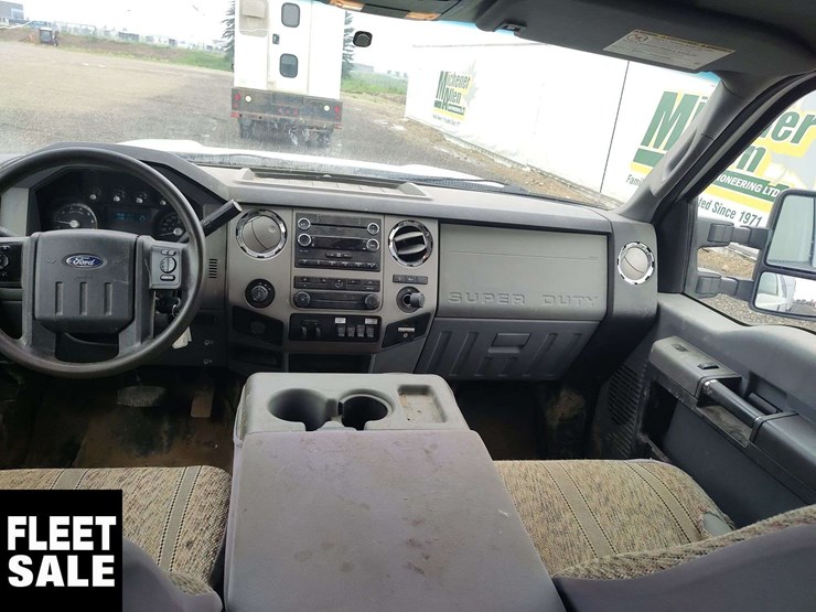 2013-ford-f350-image-25