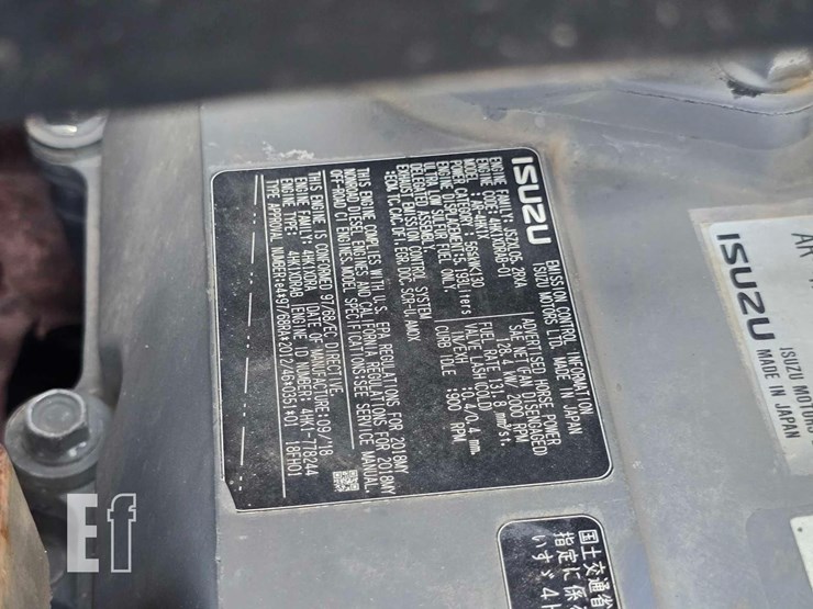 2018-deere-245g-lc-image-25