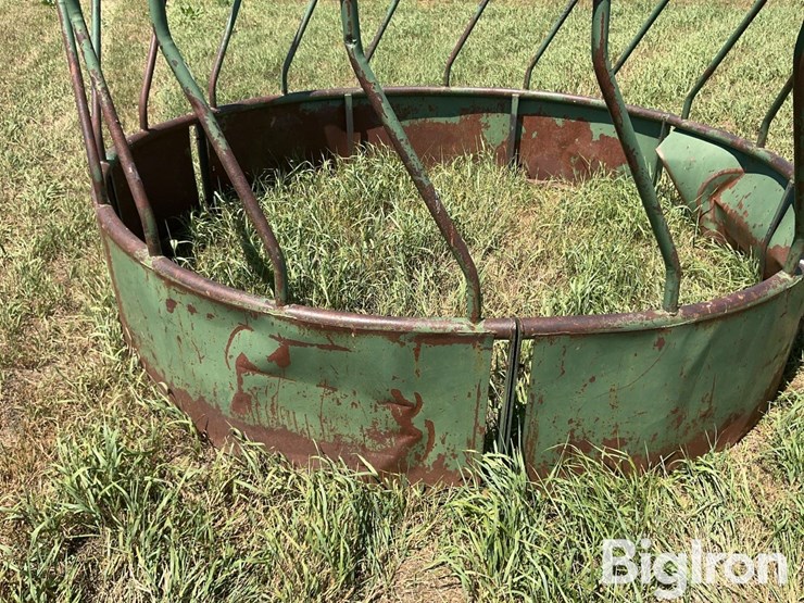 round-bale-feeder-image-9