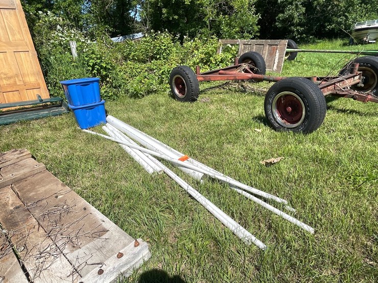 #3224-•-tractor-parts,-trailer-tie-downs,-and-various-pvc-pipe-image-3