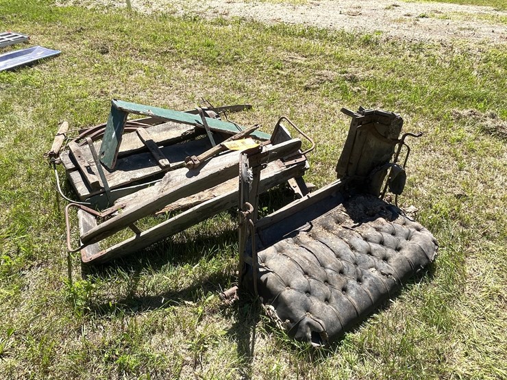 #3236-•-vintage-buggy-parts-image-1
