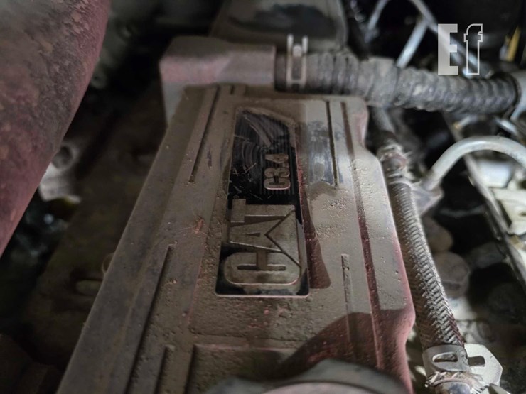 2011-caterpillar-246c-image-22