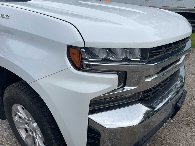 2020-chevrolet-1500-image-13