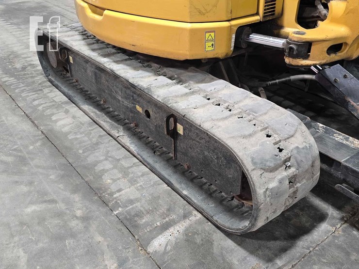 2019-caterpillar-305e2-cr-image-38