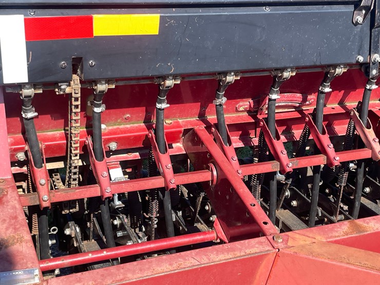 case-ih-5100-image-25