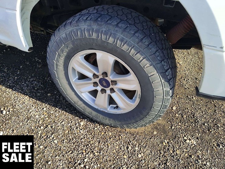 2017-ford-f150-image-13