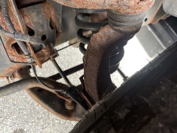 2014-ford-f150-xl-image-62