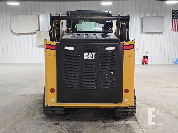 2025-caterpillar-255-image-8