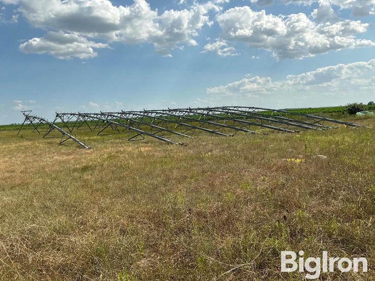 valley-8000-9-tower-pivot-image-7