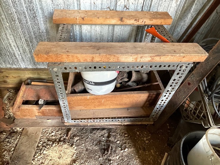 #3350-•-corner-of-scrap-metal-image-6