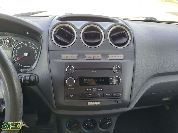 ford-transit-connect-image-19