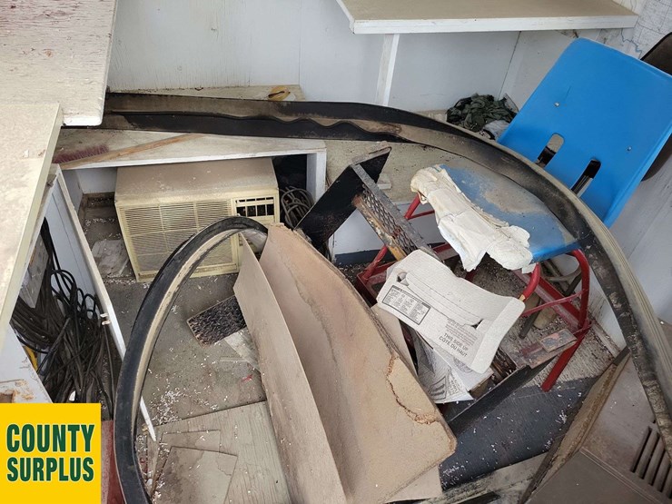 vehicle-weigh-station.."buyer's-responsibility-for-load-out"...-image-23