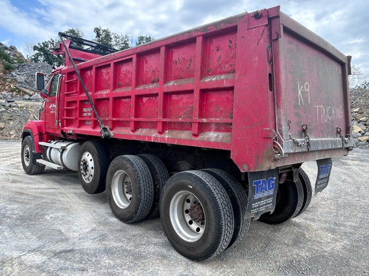 2016-western-star-4700-image-7