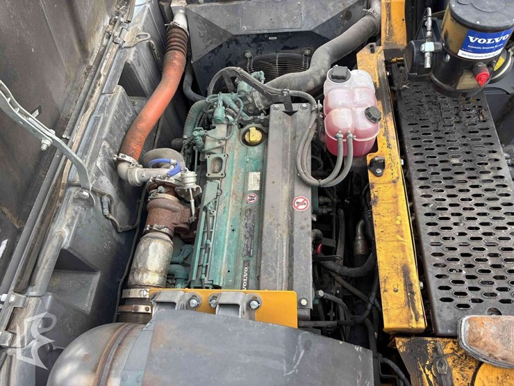 2020-volvo-ew160e-image-45