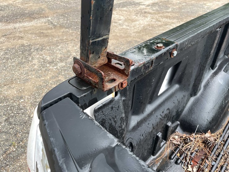 2017-ford-f150-xl-image-37