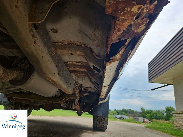 2011-ford-f250-image-31