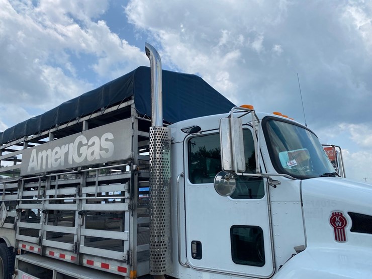 2014-kenworth-t370-bottle-gas-truck-image-36