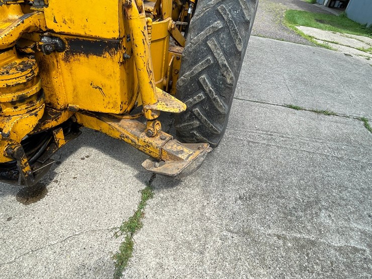 john-deere-440-image-51