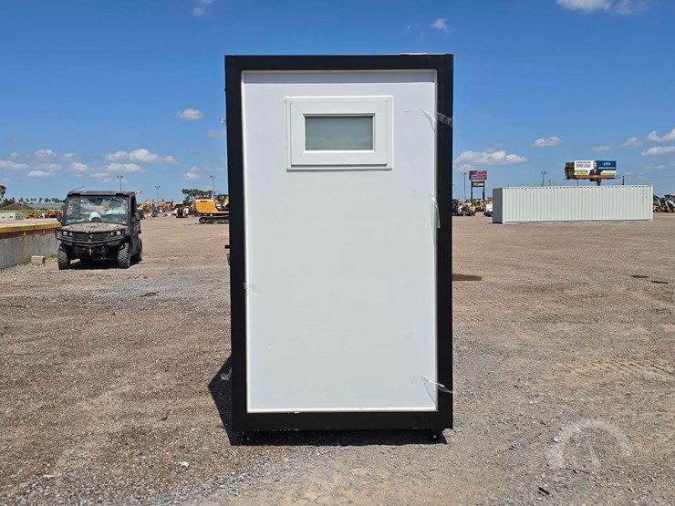 mobile-toilet-with-shower-image-5