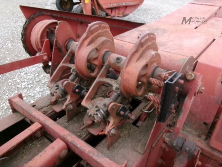 new-holland-273-image-8