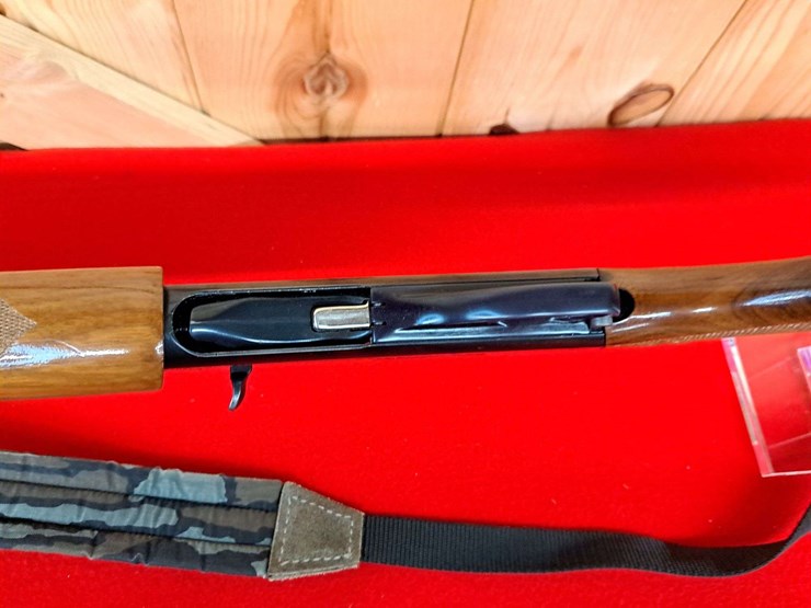 remington-model-1100-commemorative-ducks-unlimited-12-gauge-semiauto-shotgun-image-9
