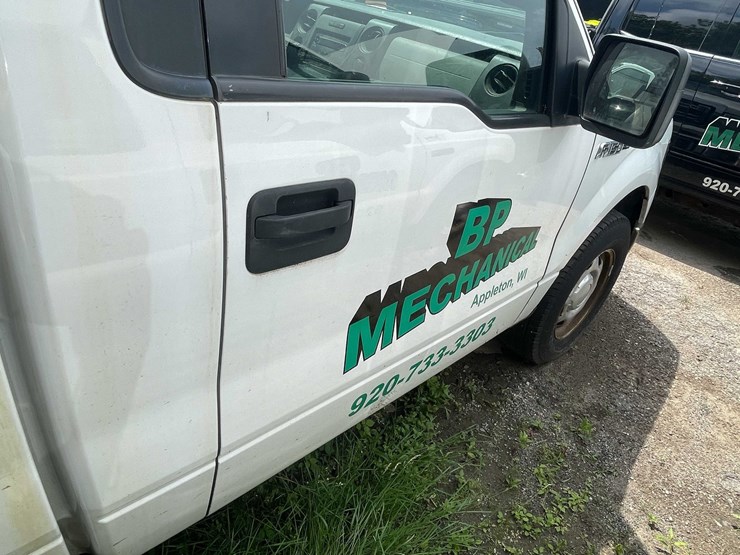 2014-ford-f150-xl-image-19