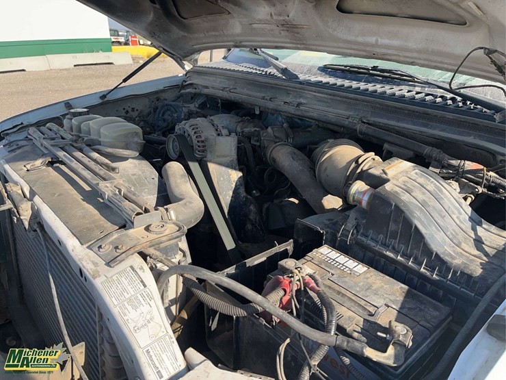 2002-ford-f550-image-25