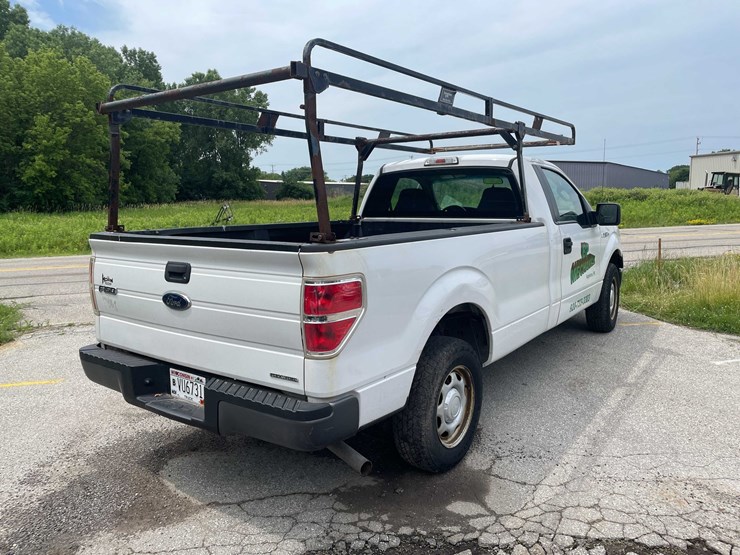 2014-ford-f150-xl-image-5