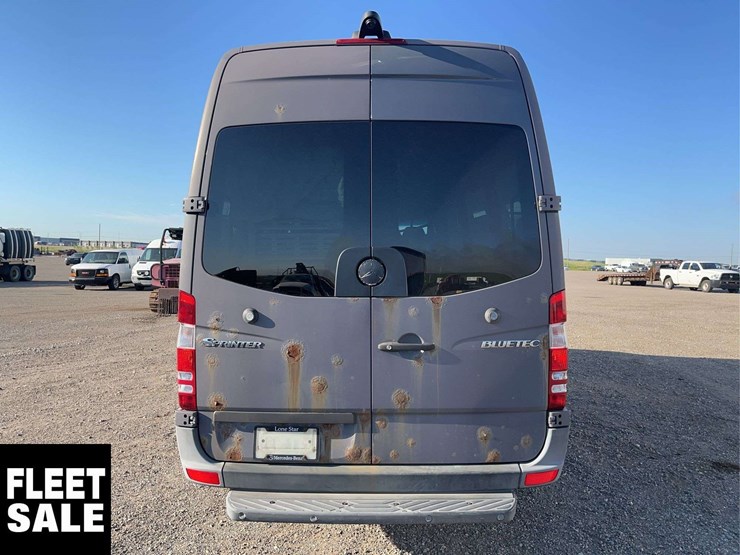 2011-mercedes-benz-sprinter-2500-image-4
