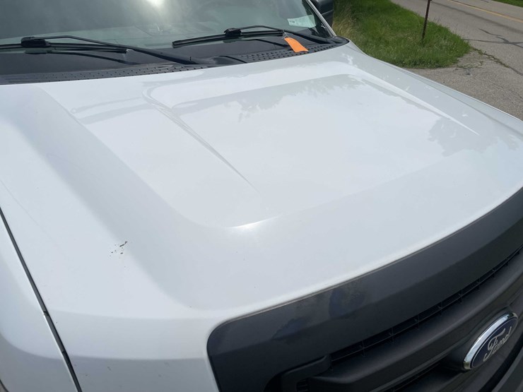 2014-ford-f150-xl-image-14