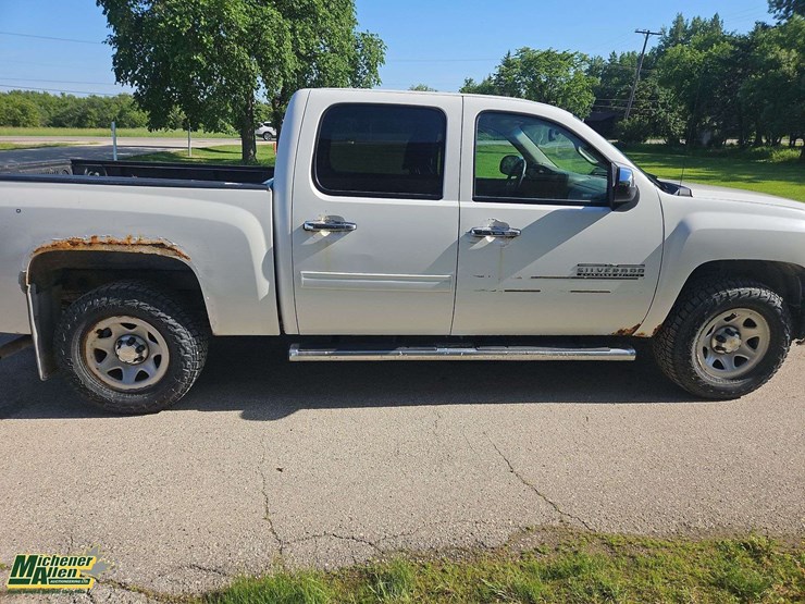 2013-chevrolet-silverado-1500-image-7