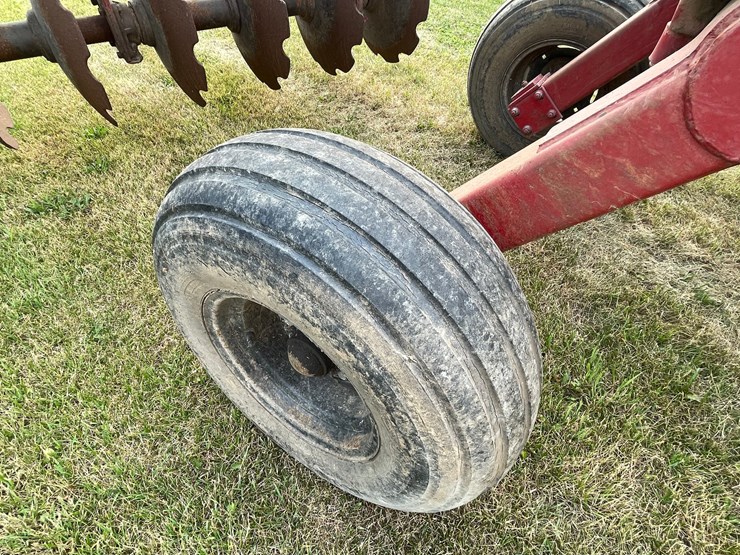 #2262-•-miller-c-series-offset-disk-harrow-image-12
