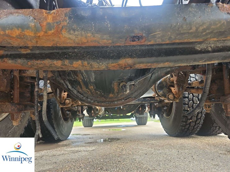 2014-western-star-4700-image-36