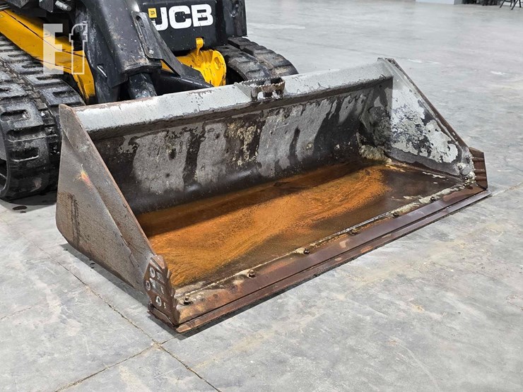 2021-jcb-3ts-8t-image-10